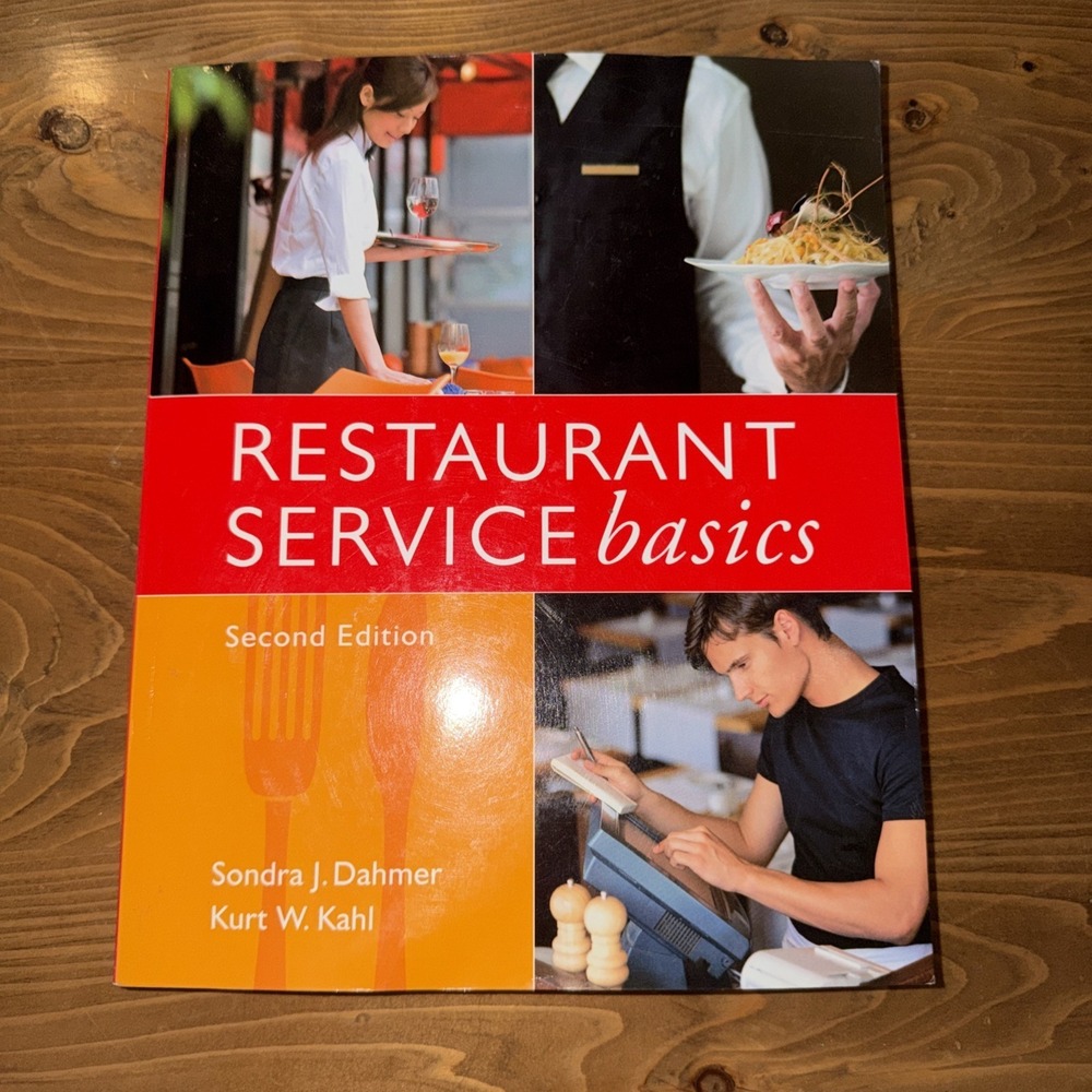 Restaurant Service Basics, Dahmer, Sondra J.,Kahl,‎ Kurt W., Book